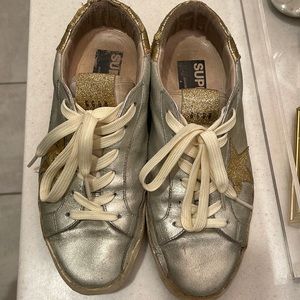 Golden Goose Superstar Round- Toe sneakers